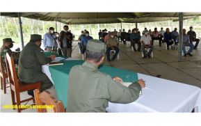 Ejército de Nicaragua en reunión con representantes de asociaciones y cooperativas ganaderas
