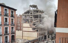 Explosión en edificio ubicado en el centro Madrid, España