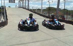 Pista go-kart: Torneo de parejas en el Puerto Salvador Allende