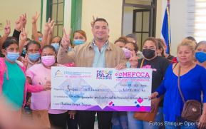 Mefcca desembolsa 1 millón 524 mil córdobas a 64 protagonistas de Managua