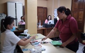 Gobierno sandinista garantiza a servidores públicos el pago del salario correspondiente a marzo