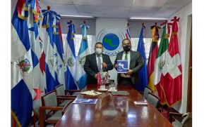 Embajador de Nicaragua en Guatemala visita el Consejo Superior Universitario Centroamericano CSUCA