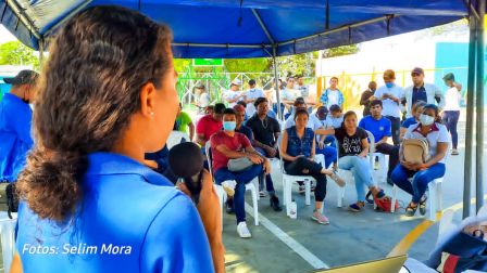 Conferencia “Editando con Estilo”, dirigida a jóvenes emprendedores en el parque Roger Deshon