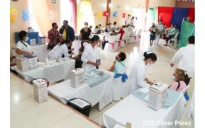 Vacunación voluntaria contra la Covid-19 se desarrolla con éxito en departamento de Carazo