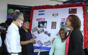 Alcaldía de Managua y embajada de Taiwán entregan vivienda a familia que perdió todo en un incendio
