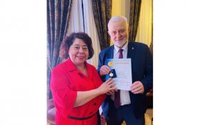 Embajadora de Nicaragua ante la Federación de Rusia es condecorada con medalla "Iván Bunin" de Literatura