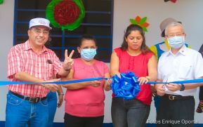 Taiwán y Alcaldía de Managua entregan la vivienda digna número 40 en el barrio Óscar Turcios