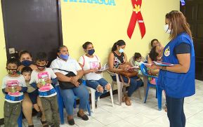 Ministerio de la Familia lleva a cabo charla con padres y madres en las escuelas de valores