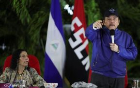 Presidente Daniel y Vicepresidenta Rosario presiden aniversario de la Fuerza Aérea