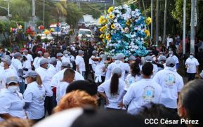Santo Domingo sale de las Sierritas para cumplir su tradicional bajada a Managua