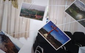 Participe en el concurso de postales navideñas y gane una beca universitaria