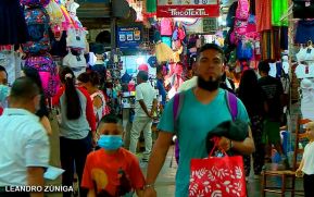 Feria Escolar con descuentos y promociones en el mercado Roberto Huembes