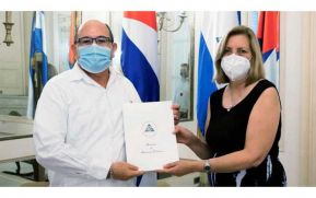 Cuba recibe Copias de Estilo del Embajador de Nicaragua
