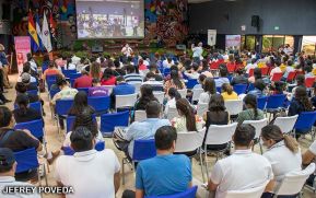 Realizan panel sobre una universidad libre de estigma y discriminación