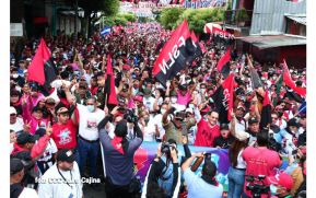 Pueblo Revolucionario celebra el 43 aniversario del Repliegue a El Vapor