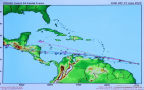 Gobierno de Nicaragua trabaja en planes de protección por alerta de tormenta tropical