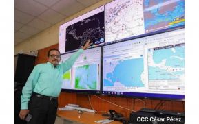 Autoridades de Nicaragua vigilante ante potencial depresión tropical número 13