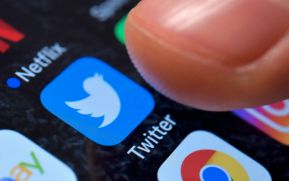 Twitter prevé cobrar $20 mensuales por cuenta verificada, según medios
