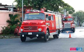 Bomberos Unidos envía dos camiones para la nueva estación en Santo Domingo, Chontales