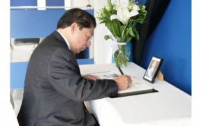 Delegación de Nicaragua firmó libro de Condolencias en la Embajada de Guatemala