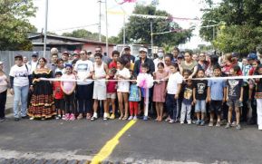 Alcaldía de Managua entrega cinco calles nuevas a familias del barrio Santa Rosa