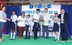 China entrega instrumentos musicales al Instituto Amistad Quebec en Teustepe, Boaco