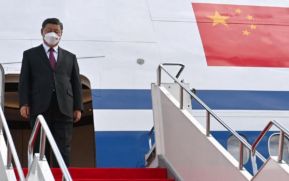 El presidente chino Xi Jinping llega a Rusia en visita de Estado