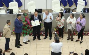 Miguel Buitrago Sarria "El Chocorrón" recibe Medalla de Honor en Oro Asamblea Nacional