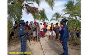 Fuerza Naval brinda protección y seguridad a entrega de bonos económicos