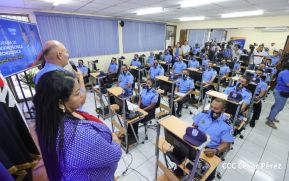 Policías de Nicaragua inician cursos del programa de Formación Técnica y Tecnológica