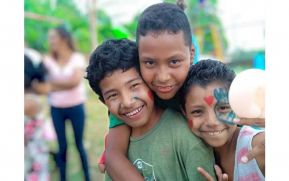 Celebración del Amor, Alegría y Unidad Familiar en los Festivales de los Mimados