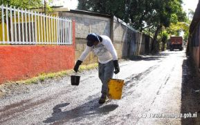 Alcaldía de Managua supervisa obras de mejoramiento vial en el barrio Oscar Turcios 