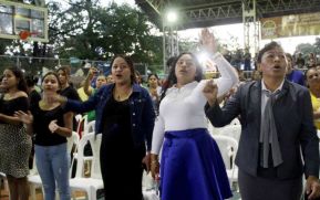Celebran el 454 aniversario de traducción de la Biblia al castellano
