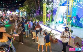 Familias visitan altares de la Virgen María a vísperas de La Gritería