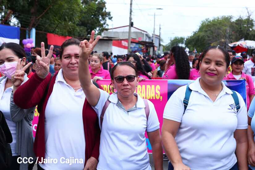 Caminata Mujeres Heroínas de la Revolución