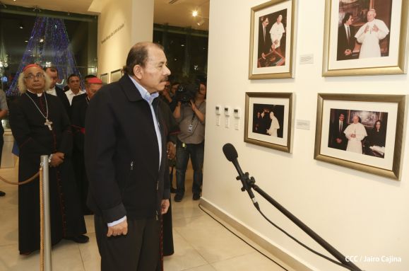Daniel y Rosario inauguran el Museo San Juan Pablo II