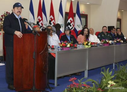 XIX Promoción de Damas y Caballeros Cadetes de la Academia de la Policía Nacional
