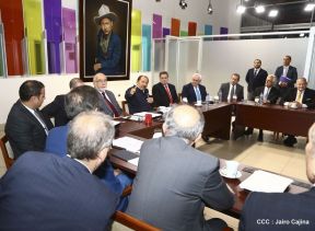 Daniel se reúne con Asociación Iberoamericana de Cámaras de Comercio, Industria y Servicios