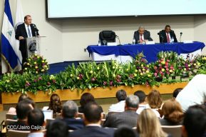Conferencia Magistral “Estado de la Economía Global y sus posibles Riesgos para la Región Latinoamericana y Caribeña”