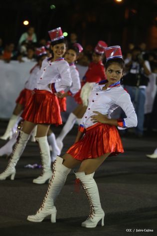 Desfile Patrio 2013
