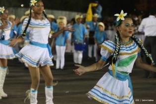 Desfile Patrio 2013