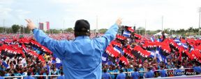 Rosario y Daniel celebran junto al pueblo 38 años de Revolución