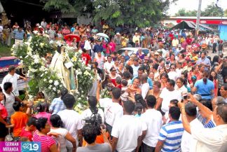Pueblo católico de Carazo celebra a Santa Teresa