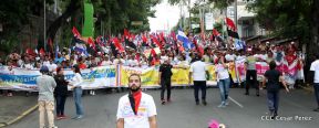 Pueblo nicaragüense camina por la paz y la tranquilidad