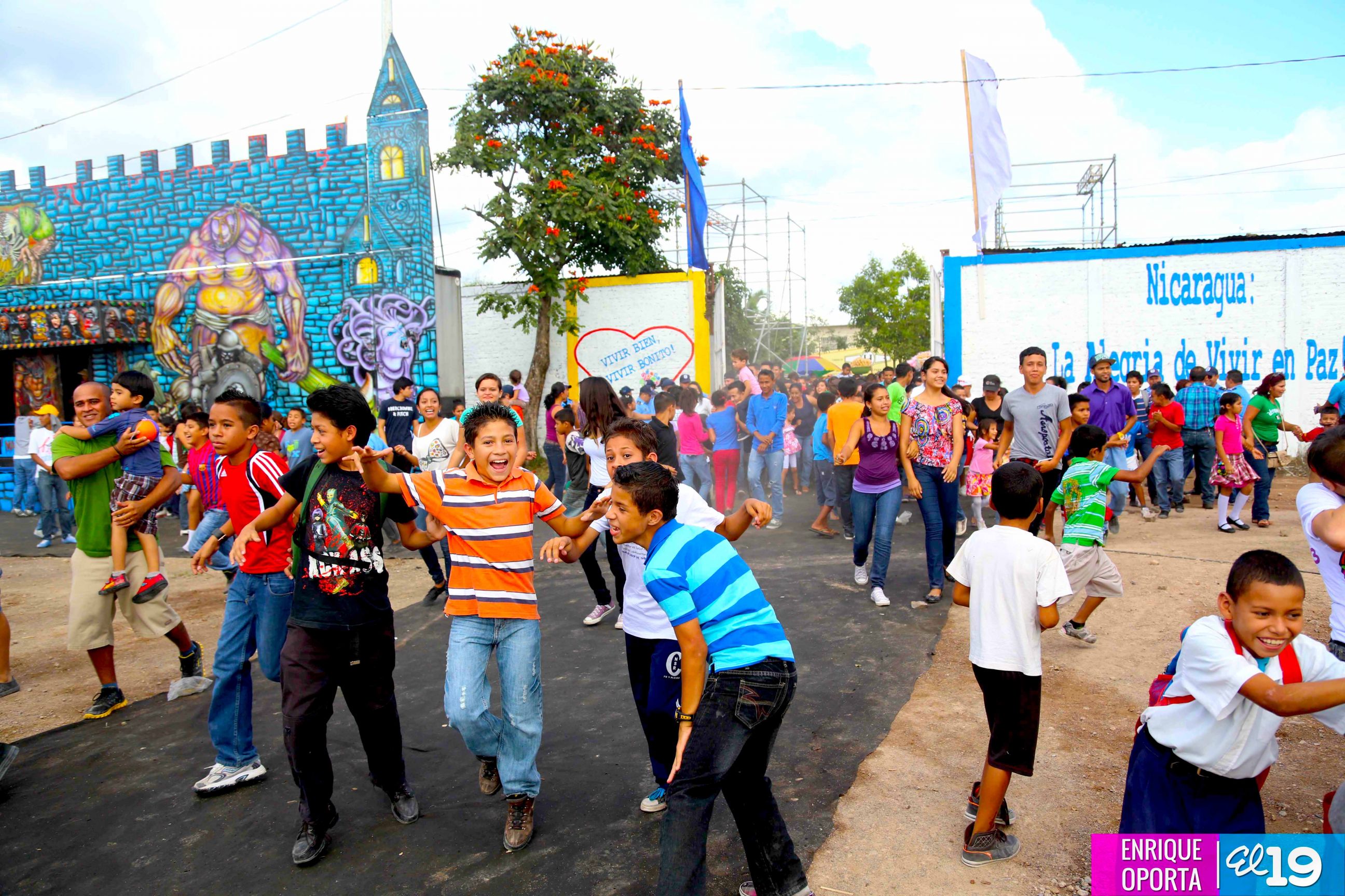 Parque de la Niñez Feliz en Estelí (13 Noviembre 2013)