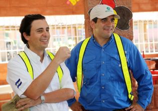 Vicepresidente Halleslevens destaca importancia de industria azucarera