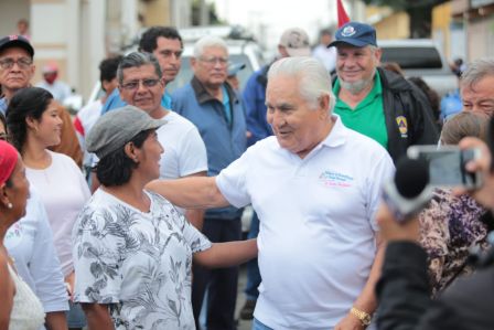 Por Nuestros Héroes del Amor que nos dejaron la obligación de mantener nuestra Nicaragua, Siempre Libre