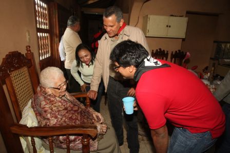 Por Nuestros Héroes del Amor que nos dejaron la obligación de mantener nuestra Nicaragua, Siempre Libre