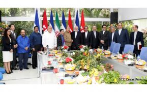 Encuentro del presidente Daniel Ortega y la compañera Rosario Murillo con el canciller de Irán