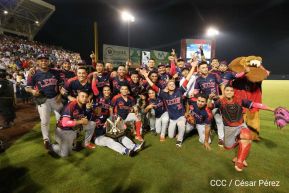 León se corona campeón de la liga Germán Pomares 2019